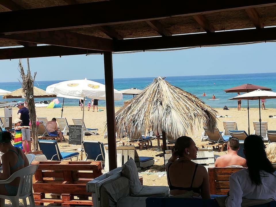 Terrazza Suites Paphos Extérieur photo